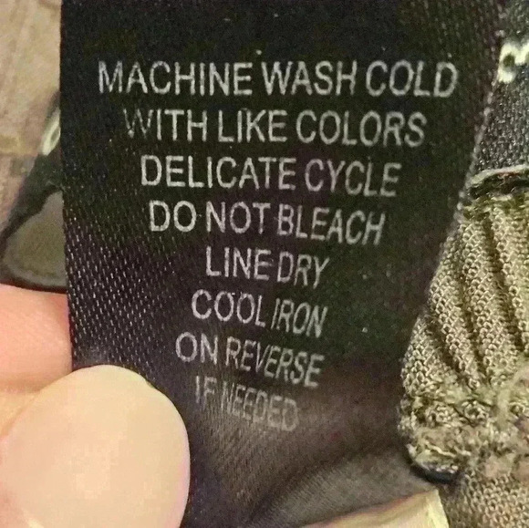 Torrid Plus Olive Green Rayon Tapered Leg Pull-on Pant Flat Front Mid-rise Sz 2 - Picture 12 of 12